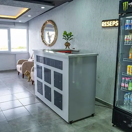 Ideal Butik Hotel *