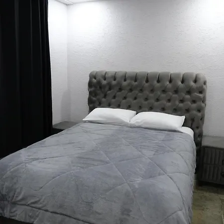 Hotel Ideal Butik *